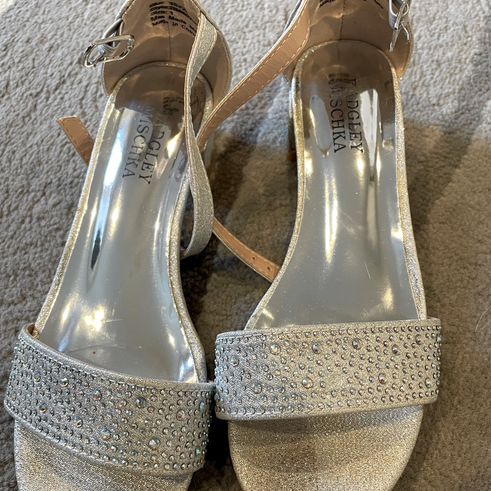 Mischka Badgley Fancy Size 1 Shoes